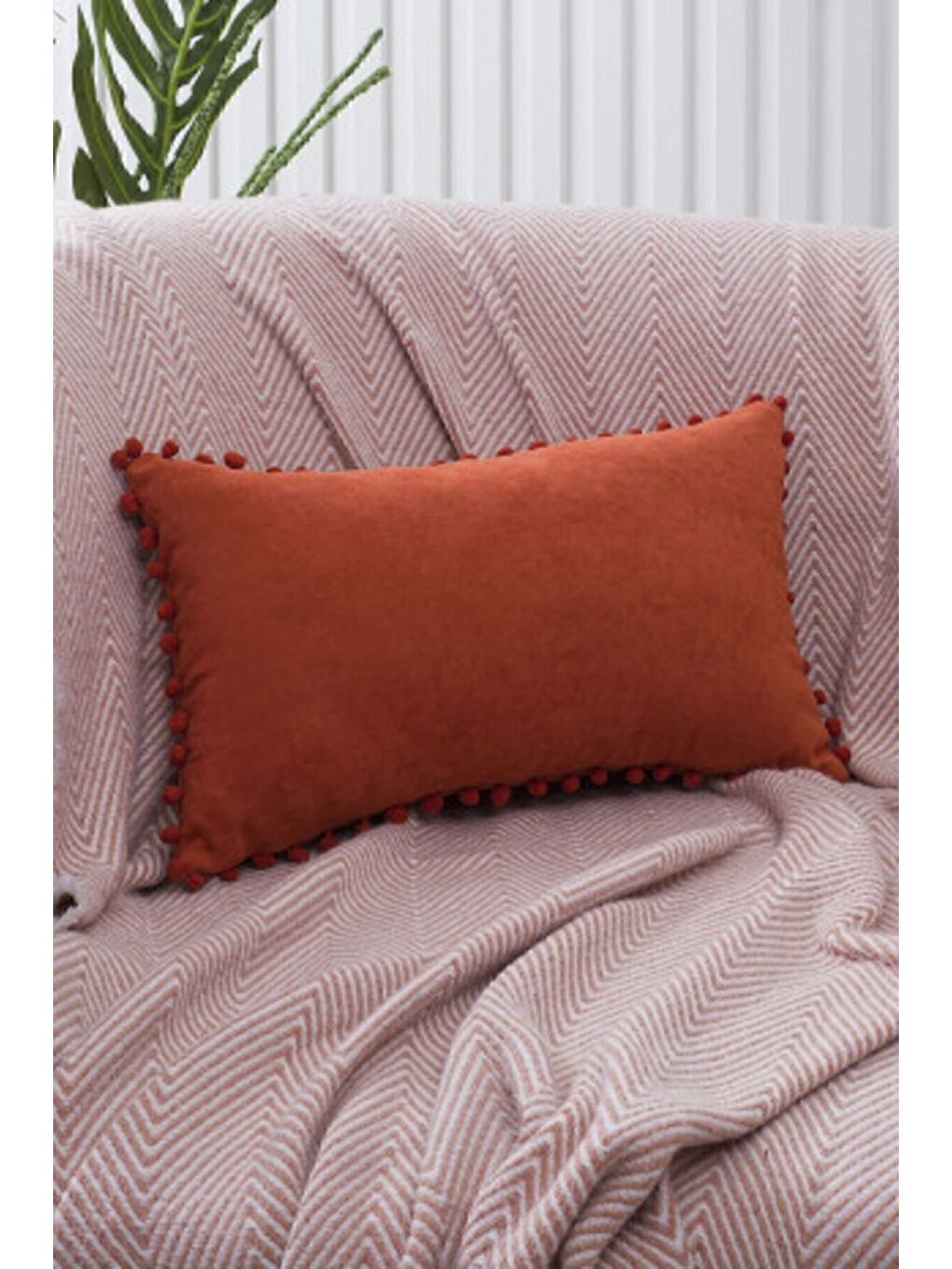 Kahverengi Renk Ve Ölçü Seçenekli Kiremit Ponponlu Kırlent Kılıfı Dekoratif Düz Sade Punch Panoroma-1