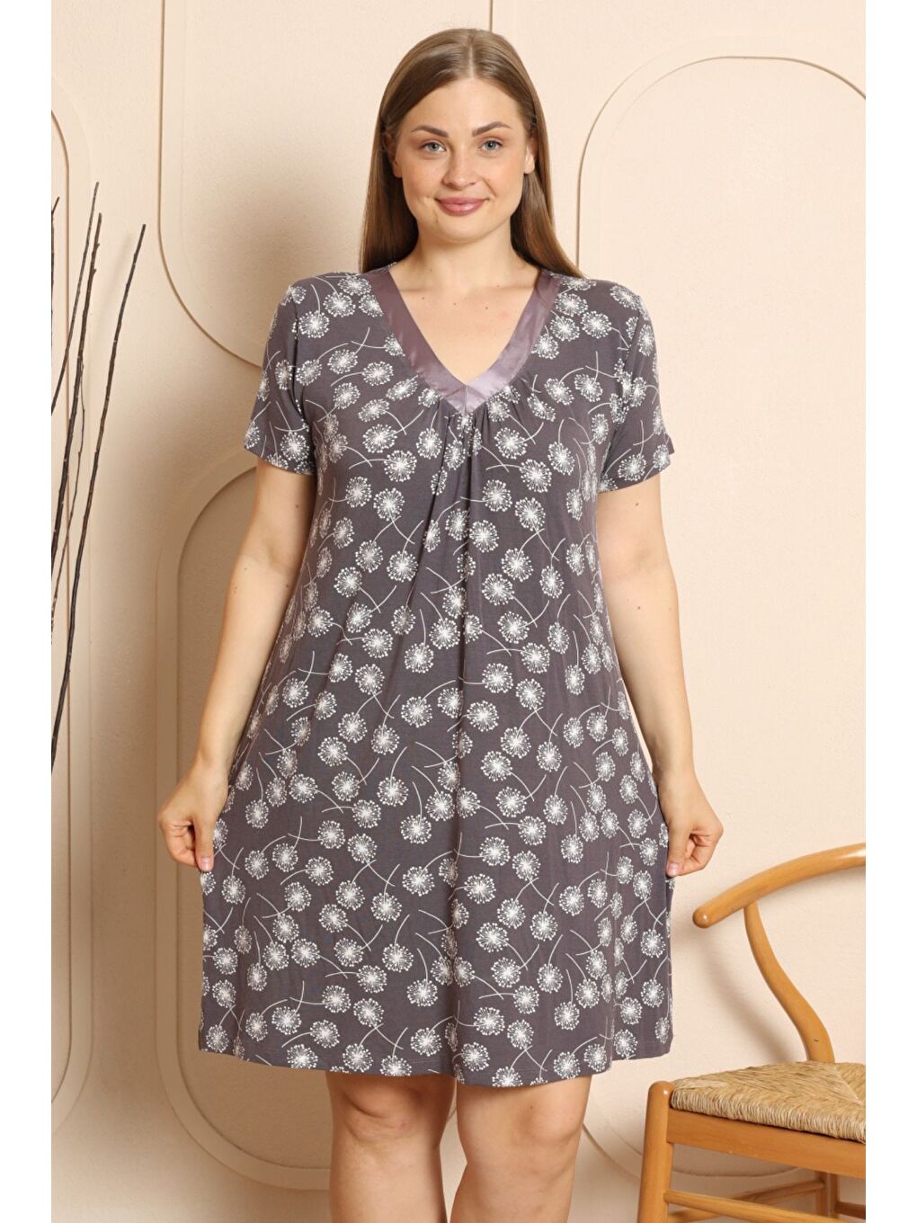 Mor Kadın Büyük Beden Desenli Satenli Viskon Gecelik