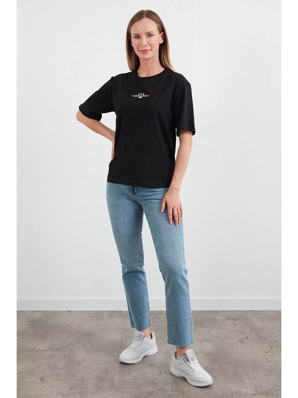 Siyah Teddy Bear Yazı Nakışlı Bisiklet Yaka Tişört-2