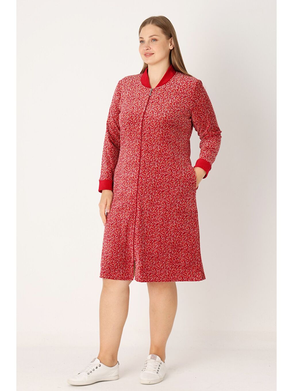 Kırmızı Desenli Pamuklu Kadife Cepli Fermuarlı Uzun Kollu Kadın Büyük Beden Elbise-1