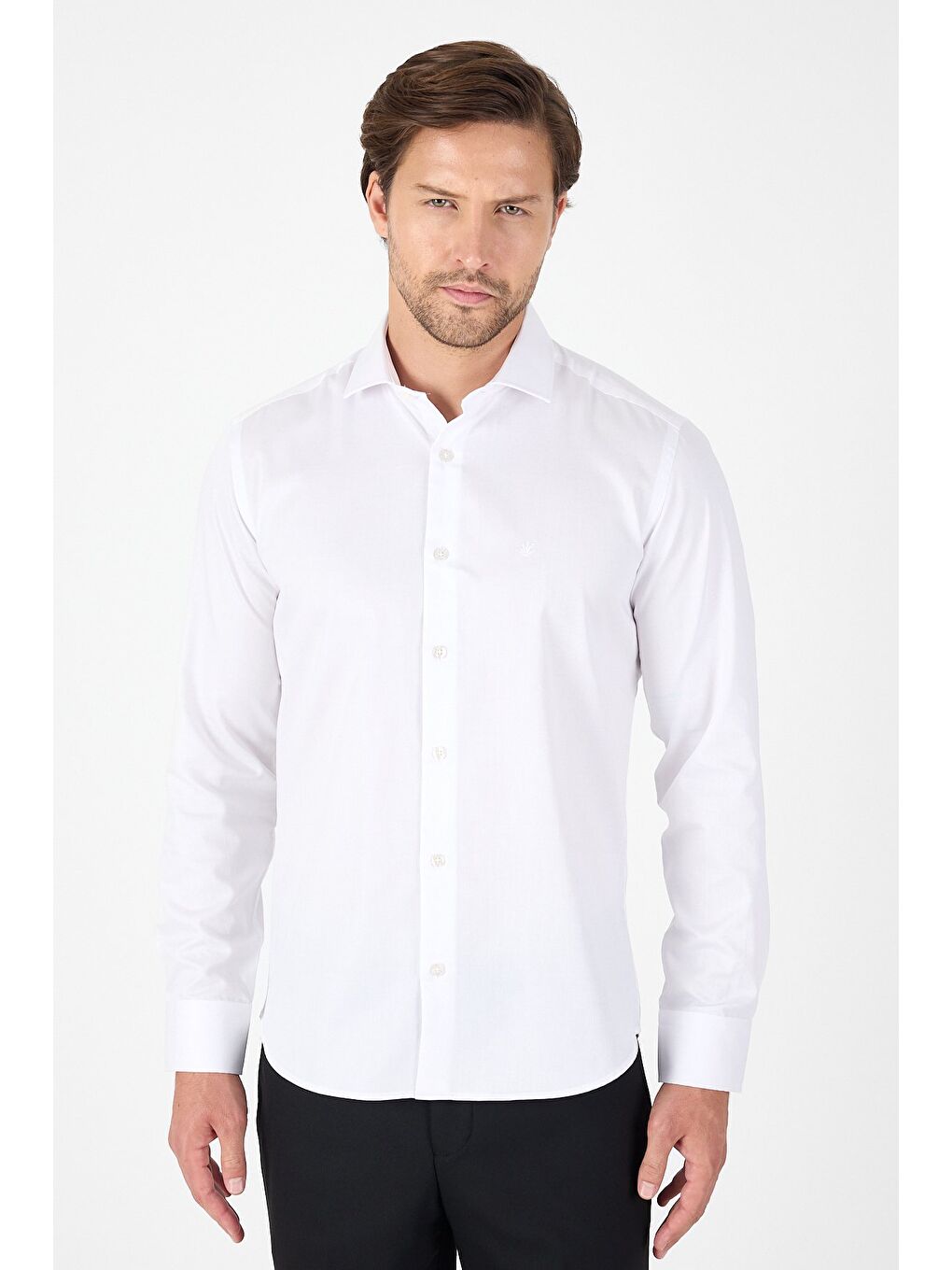 Beyaz Uzun Kol Yarım İtalyan Yaka Cepsiz Non Iron Slim Fit Pamuklu Gömlek 1004250267-4