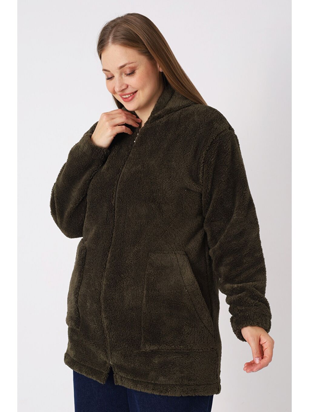 Haki Kadın Büyük Beden Kapüşonlu Fermuarlı Cepli Soft Pelüş Sweatshirt-2