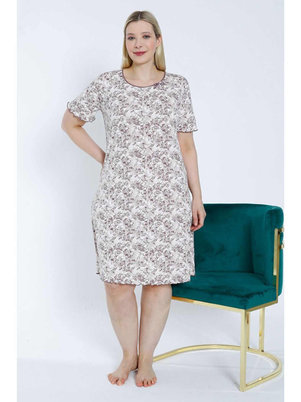 Beyaz Kısa Kollu Fiyonk Detaylı Elastanlı Viskon Gecelik-1