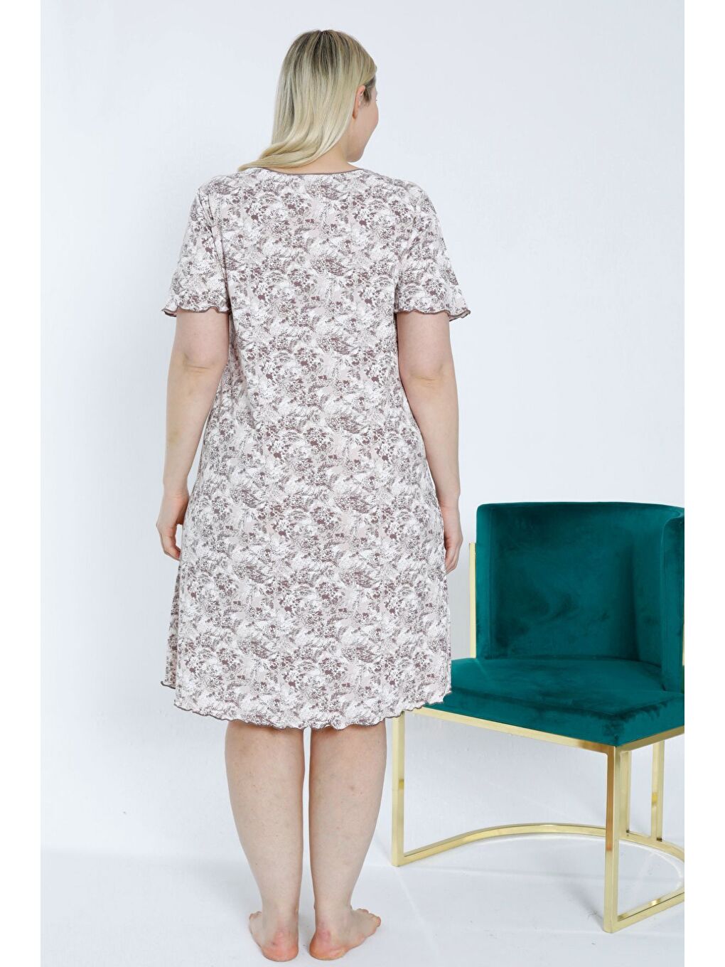 Beyaz Kısa Kollu Fiyonk Detaylı Elastanlı Viskon Gecelik-3