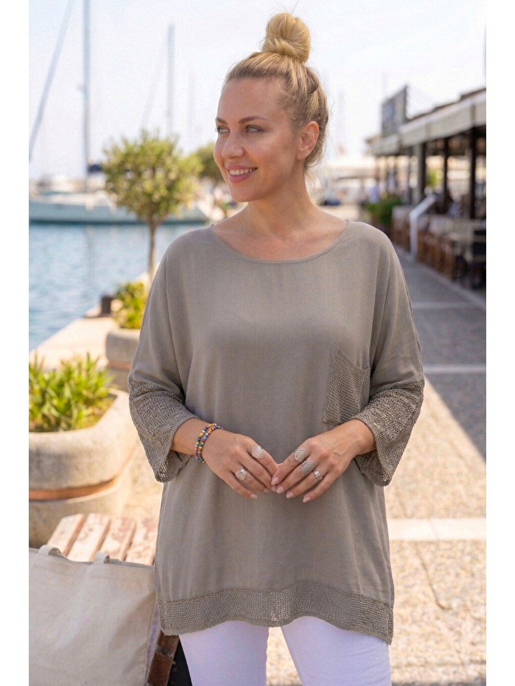 Bej Vizon Bisiklet Yaka 3/4 Kol, Kol Ve Etek Ucu File Detaylı Casual Müslin Oversize Dokuma Bluz 60 65-2
