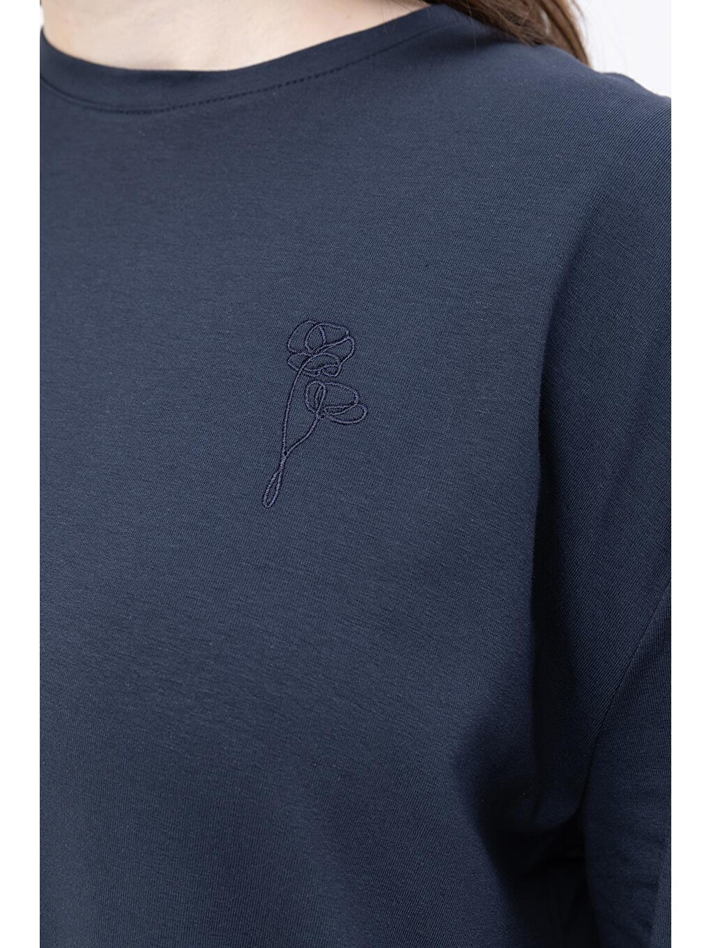 Beyaz İndigo-kısa Kollu Nakış Detaylı T-shirt-3