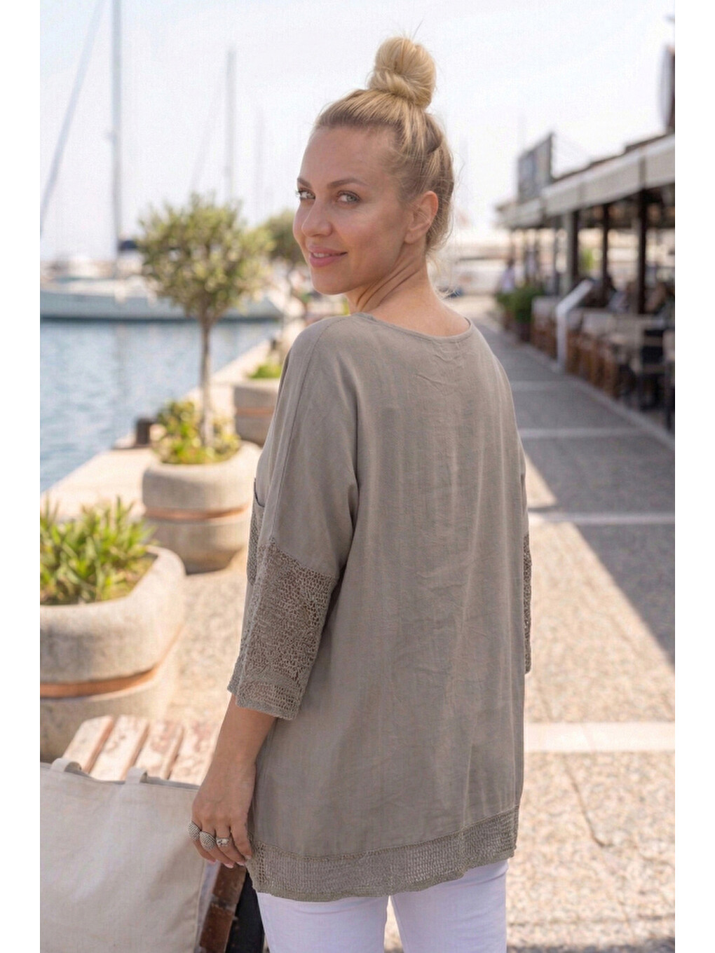Bej Vizon Bisiklet Yaka 3/4 Kol, Kol Ve Etek Ucu File Detaylı Casual Müslin Oversize Dokuma Bluz 60 65-4
