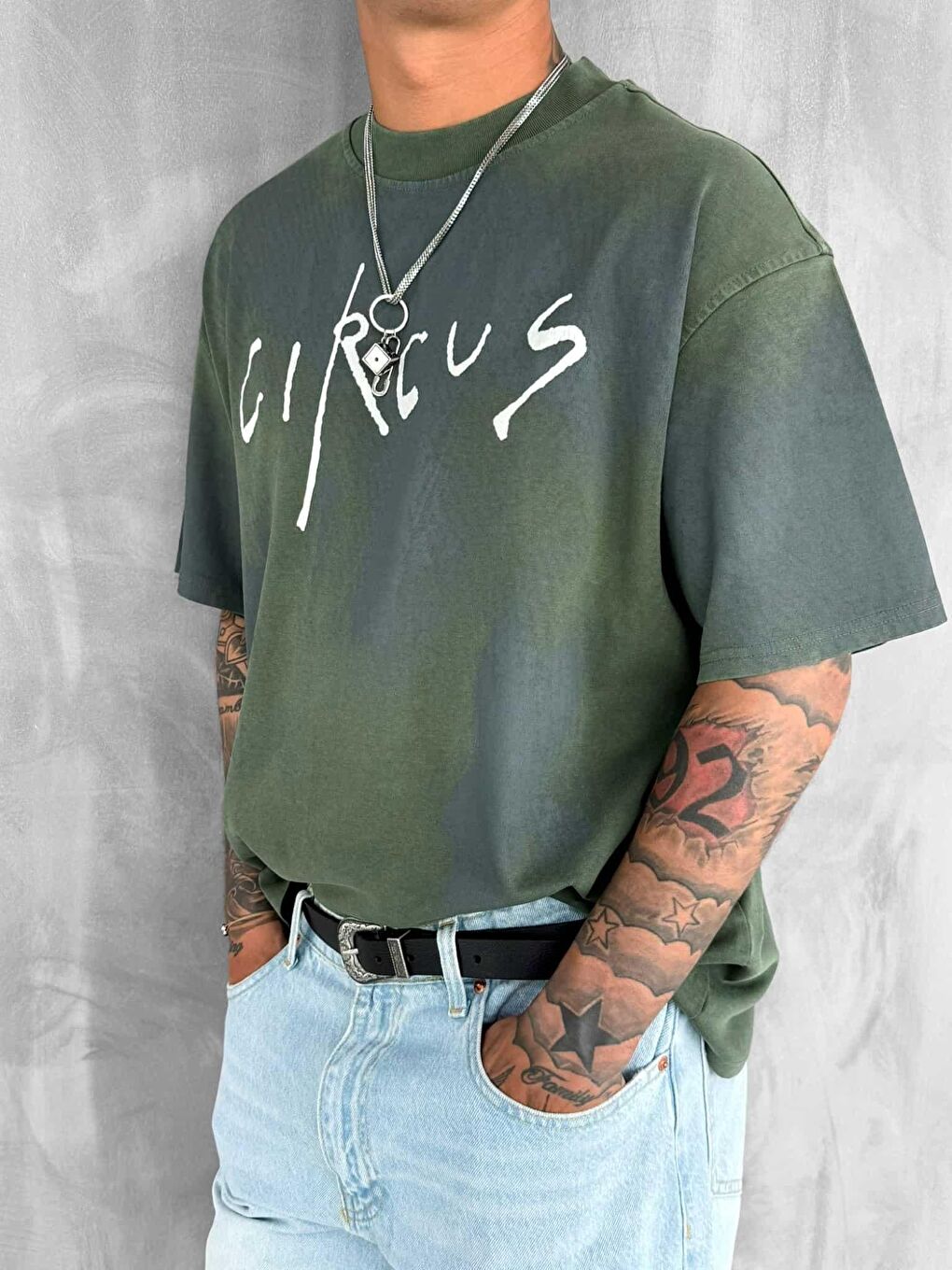 Erkek Cirsus Baskılı Yıkamalı Oversize %100 Pamuk Tişört Haki-1
