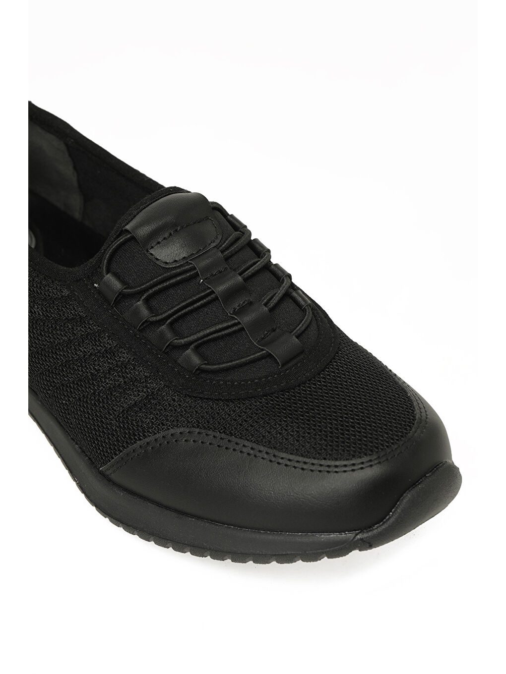 105697.Z6FX Siyah Kadın Comfort Ayakkabı-6