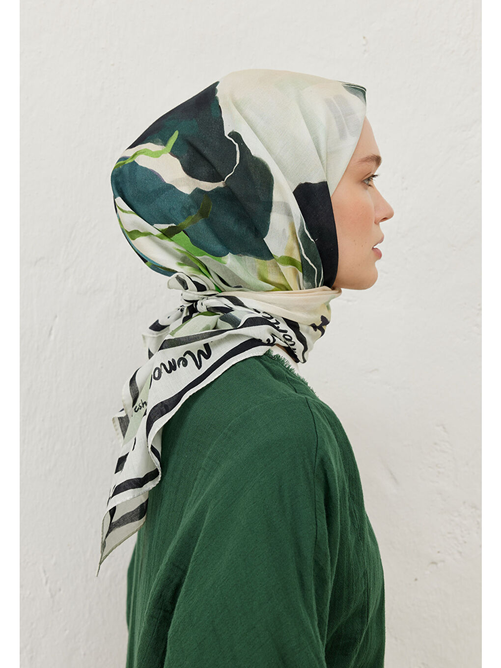 Sunset Memories Desen Pamuk Vual Eşarp Soft Yeşil-2