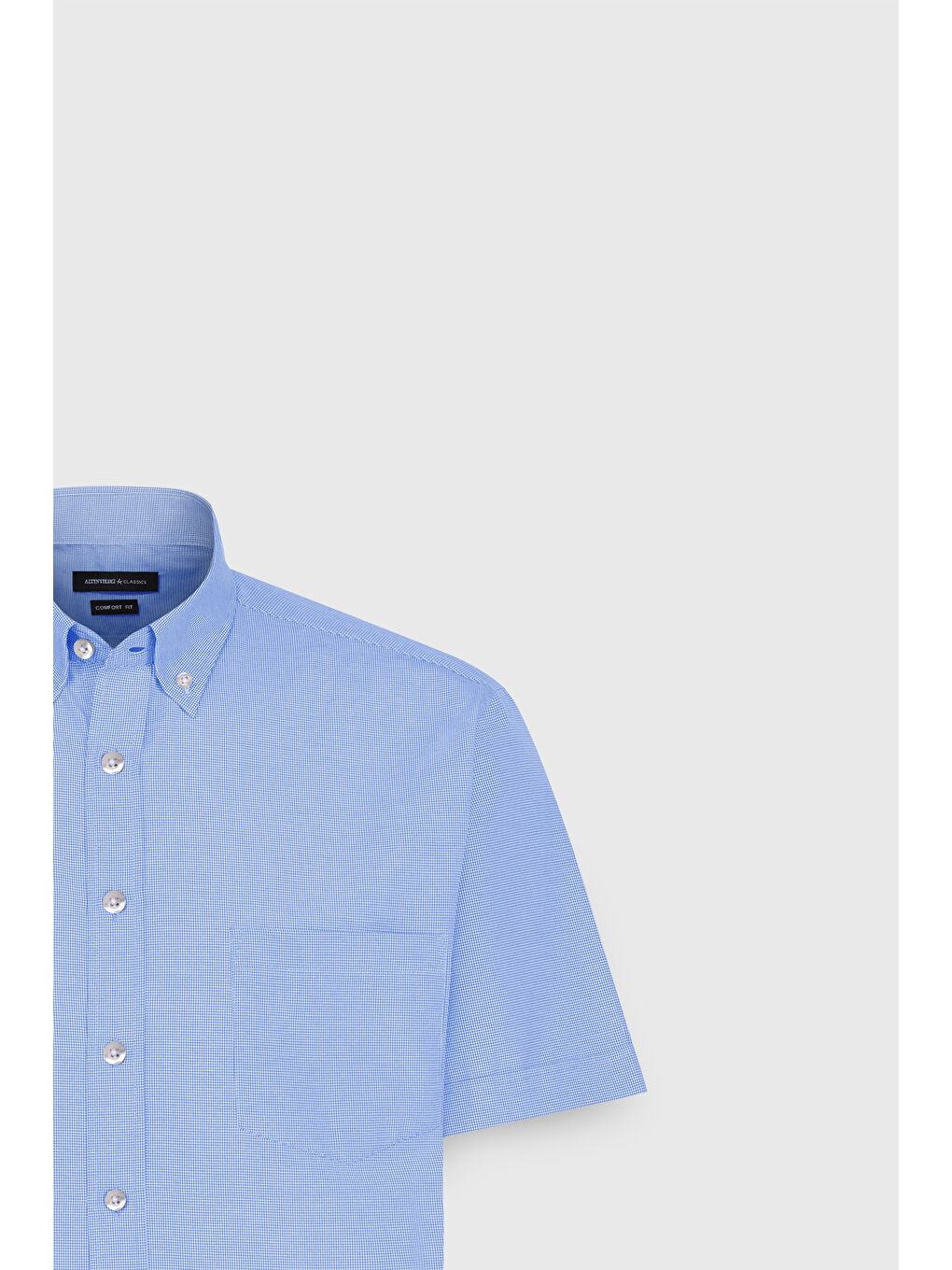 Erkek Açık Mavi Regular Fit Rahat Kesim Düğmeli Yaka Pamuklu Kareli Kısa Kollu Gömlek-1