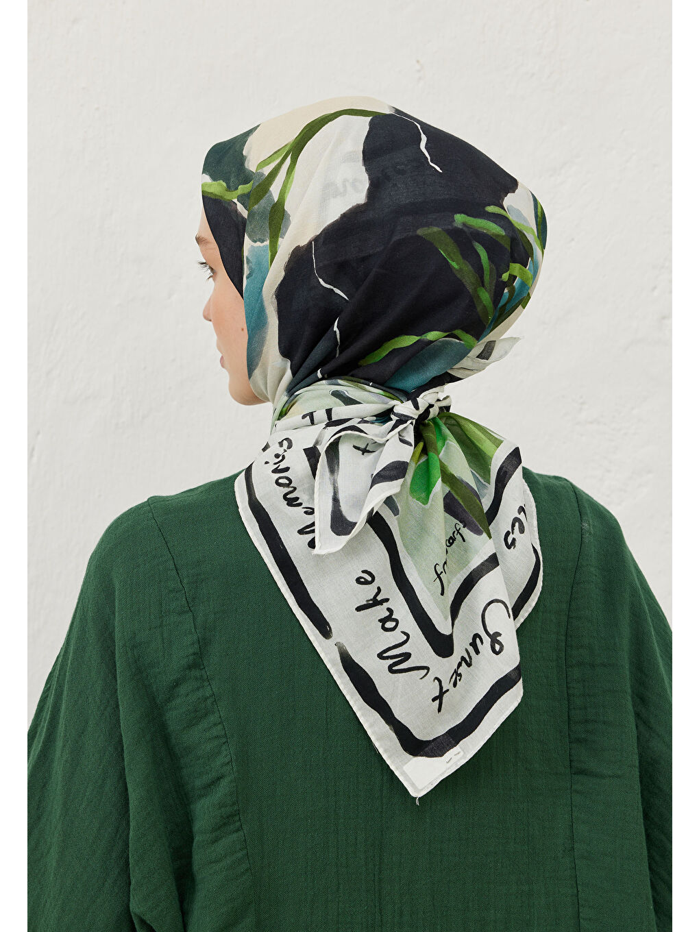 Sunset Memories Desen Pamuk Vual Eşarp Soft Yeşil-3