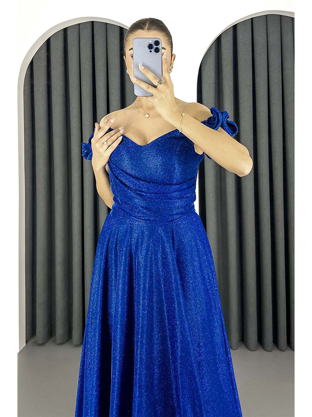 Mavi Kadın Saks Kolları Fırfırlı Simli Uzun Abiye Elbise-2