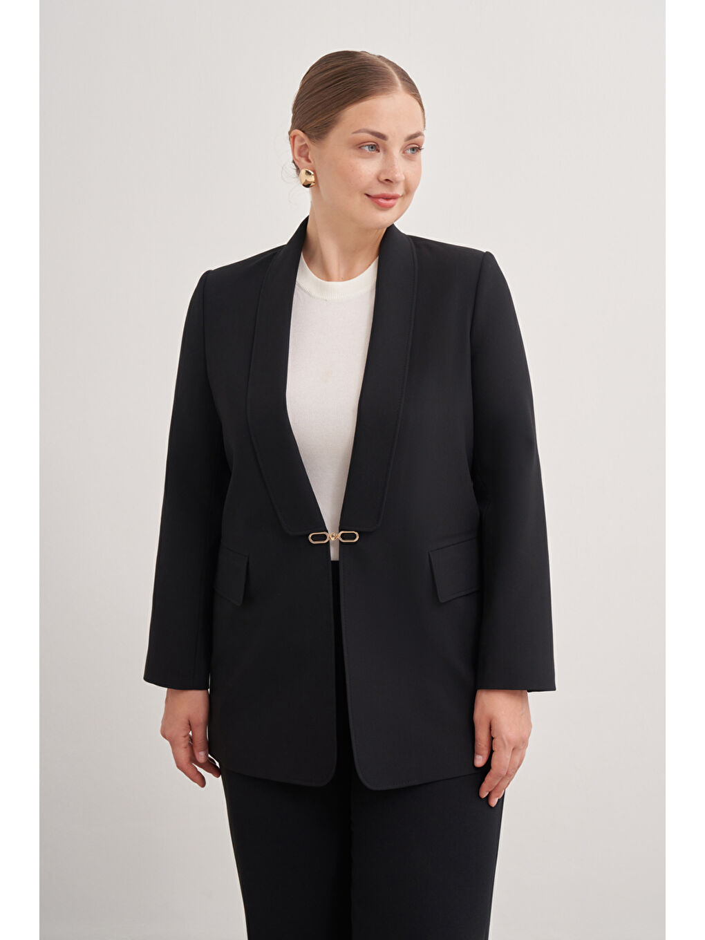 Siyah Şal Yaka Toka Detaylı Ceket-1