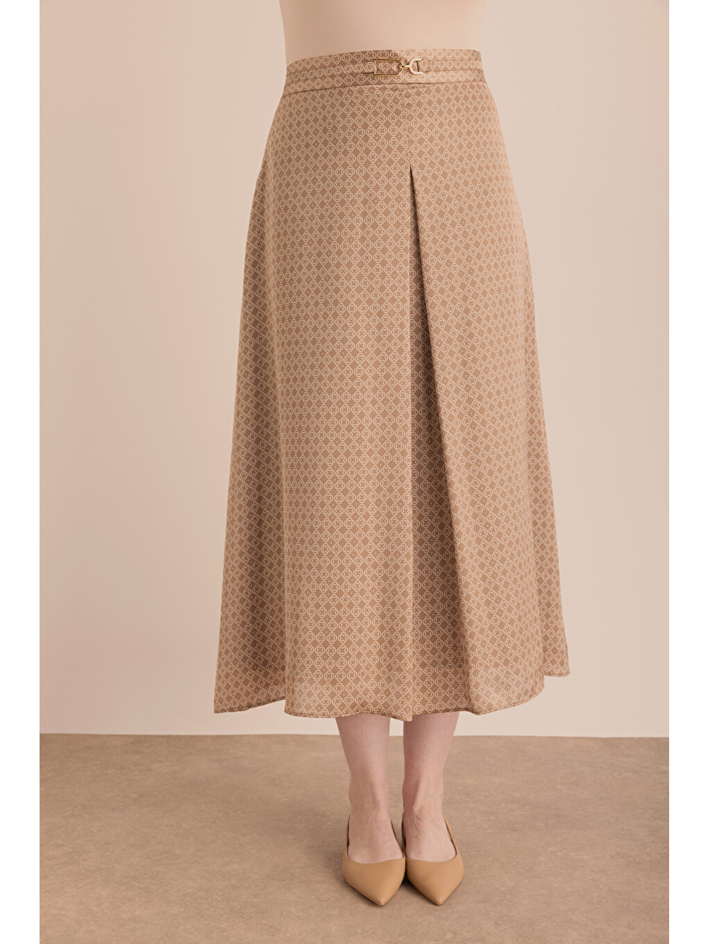 Kahverengi Camel Monogram Desenli Pilikaşe Detaylı Dokuma Etek-1