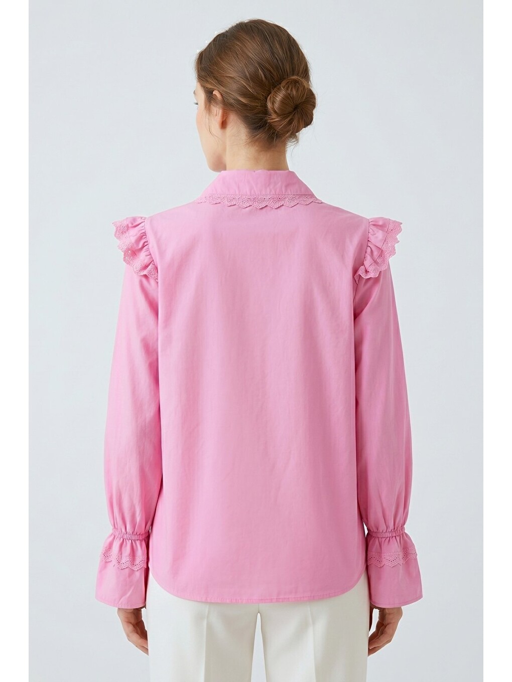Pembe Oversize Kalıp Viktorya Esintili Fırfırlı Dantelli Gömlek-6