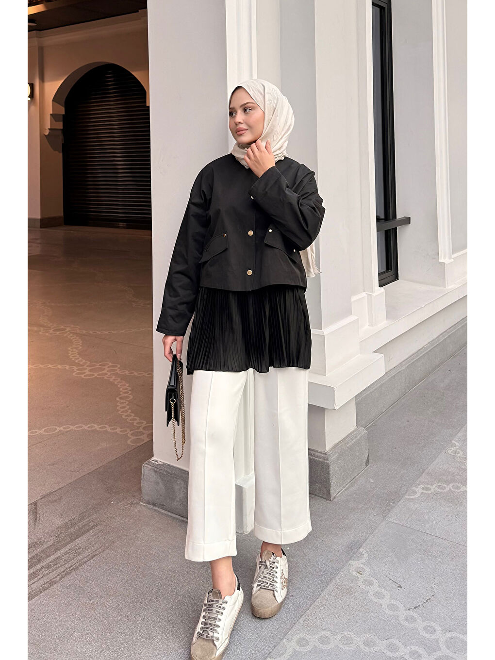 Kadın Beli Lastikli Piliseli İçlik Etek Siyah-1