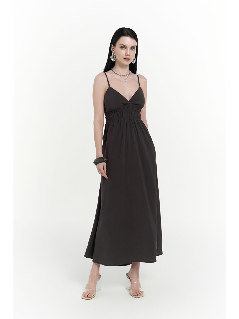 Alessia Büzgü Detay Askılı Uzun Antrasit Elbise
