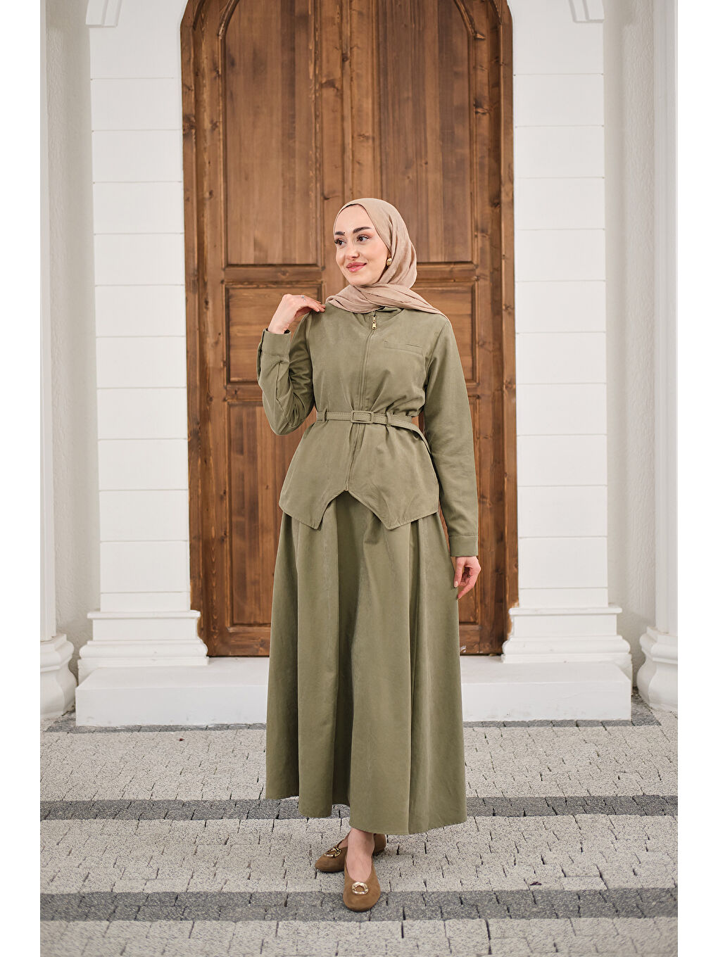 Kadın Cep Detay Fermuarlı Kemer Bağlamalı Etekli Takım Küf Yeşil
