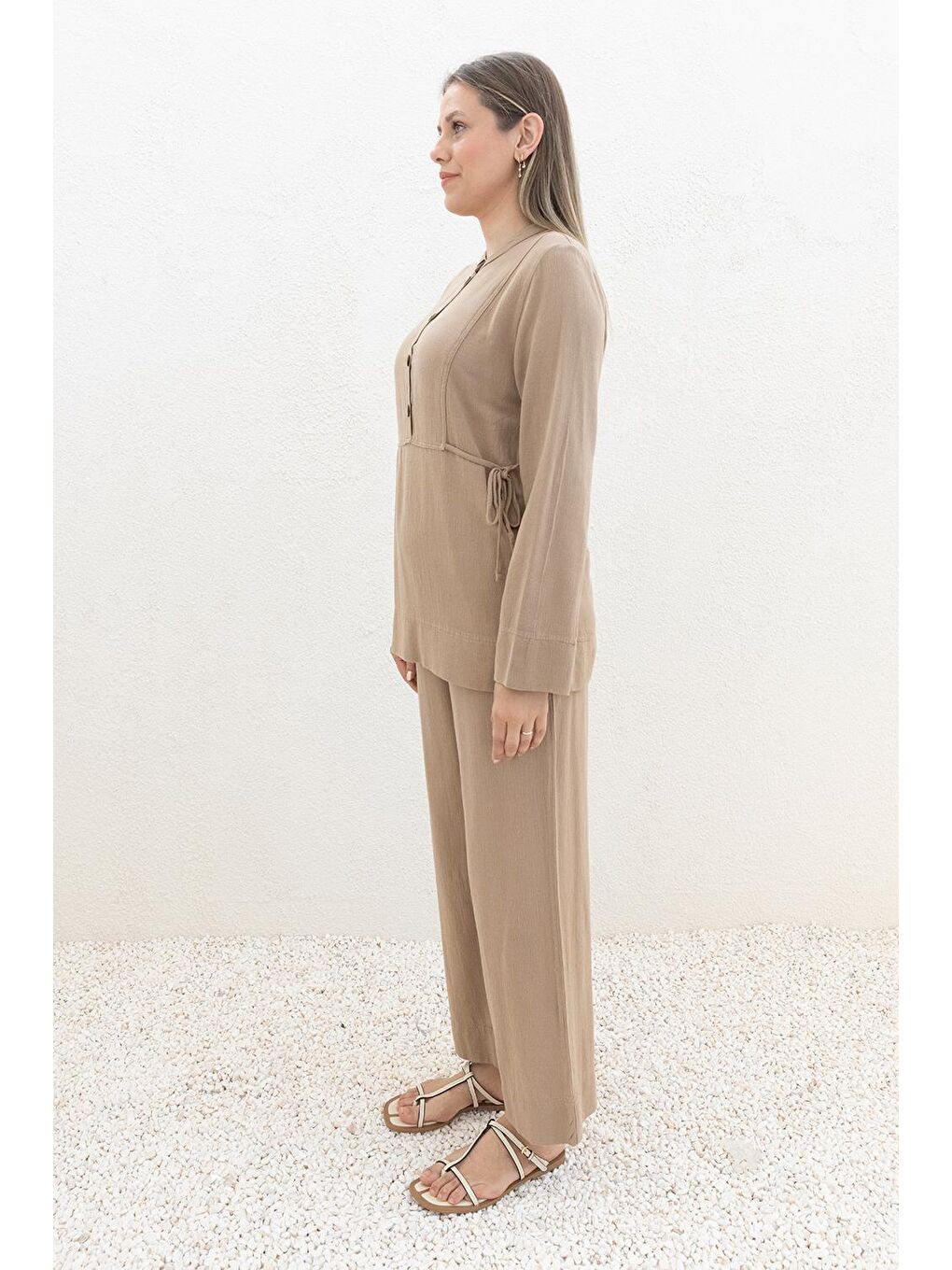 Bej Vizon-Bağlama Detaylı Pantolonlu Takım-2