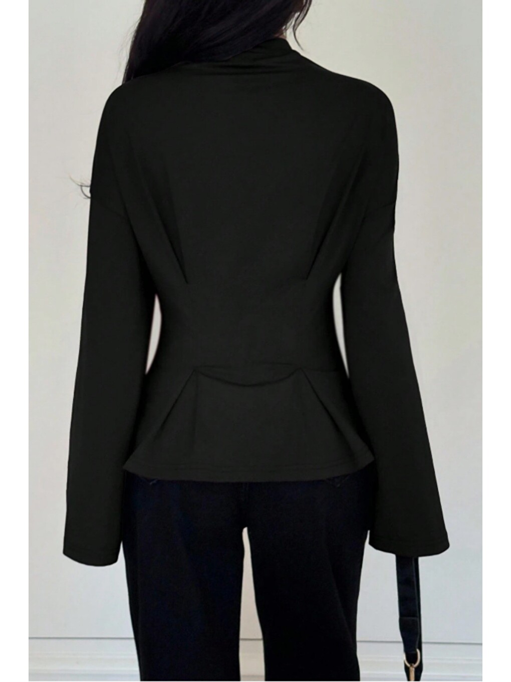 Siyah Kadın Pilet Bel Oturtmalı Peplum Detaylı Uzun Kollu Bluz-2