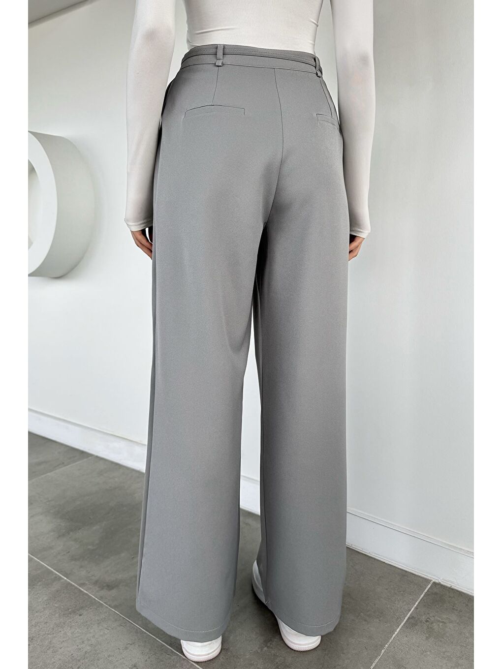 Gri Kadın Bel Bağcıklı Bol Paça Pantolon-2
