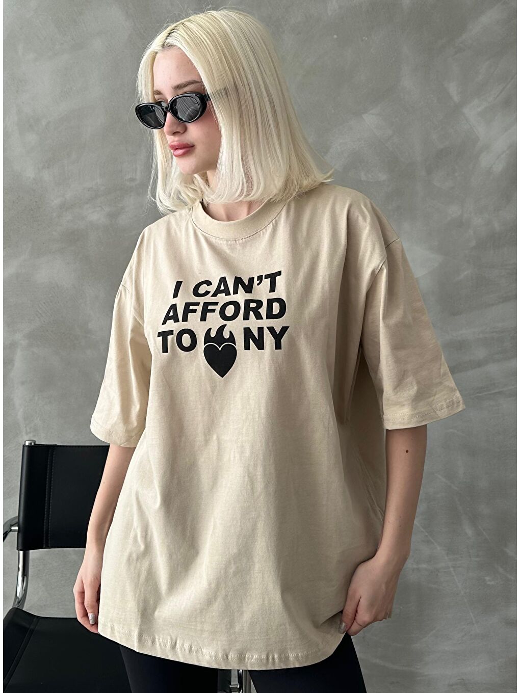 Bej Baskılı Bisiklet Yaka Kadın Tişört Mg1653-1