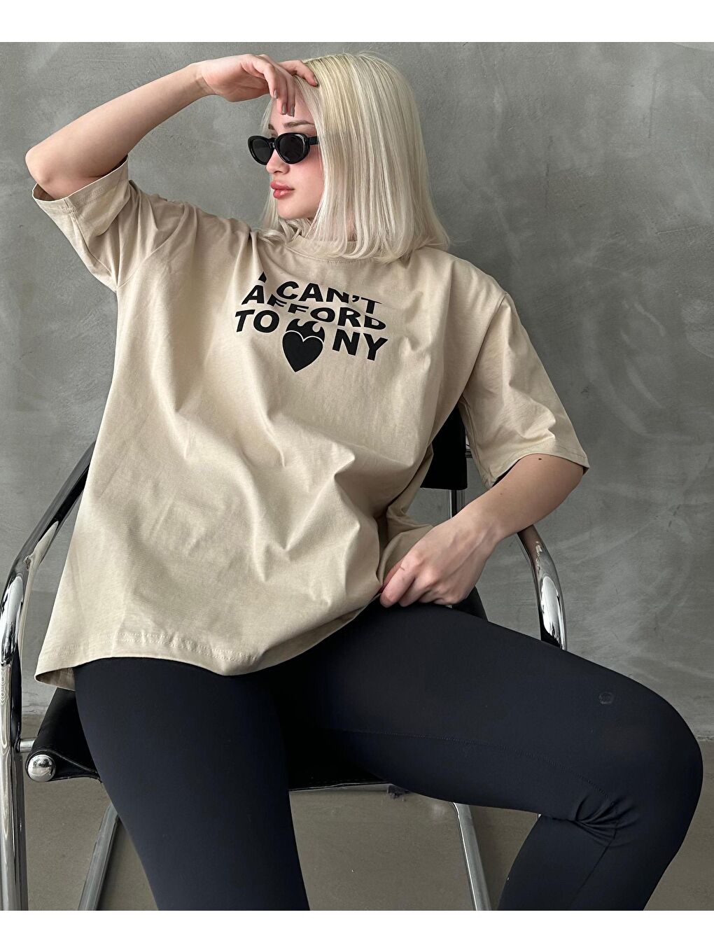 Bej Baskılı Bisiklet Yaka Kadın Tişört Mg1653-2