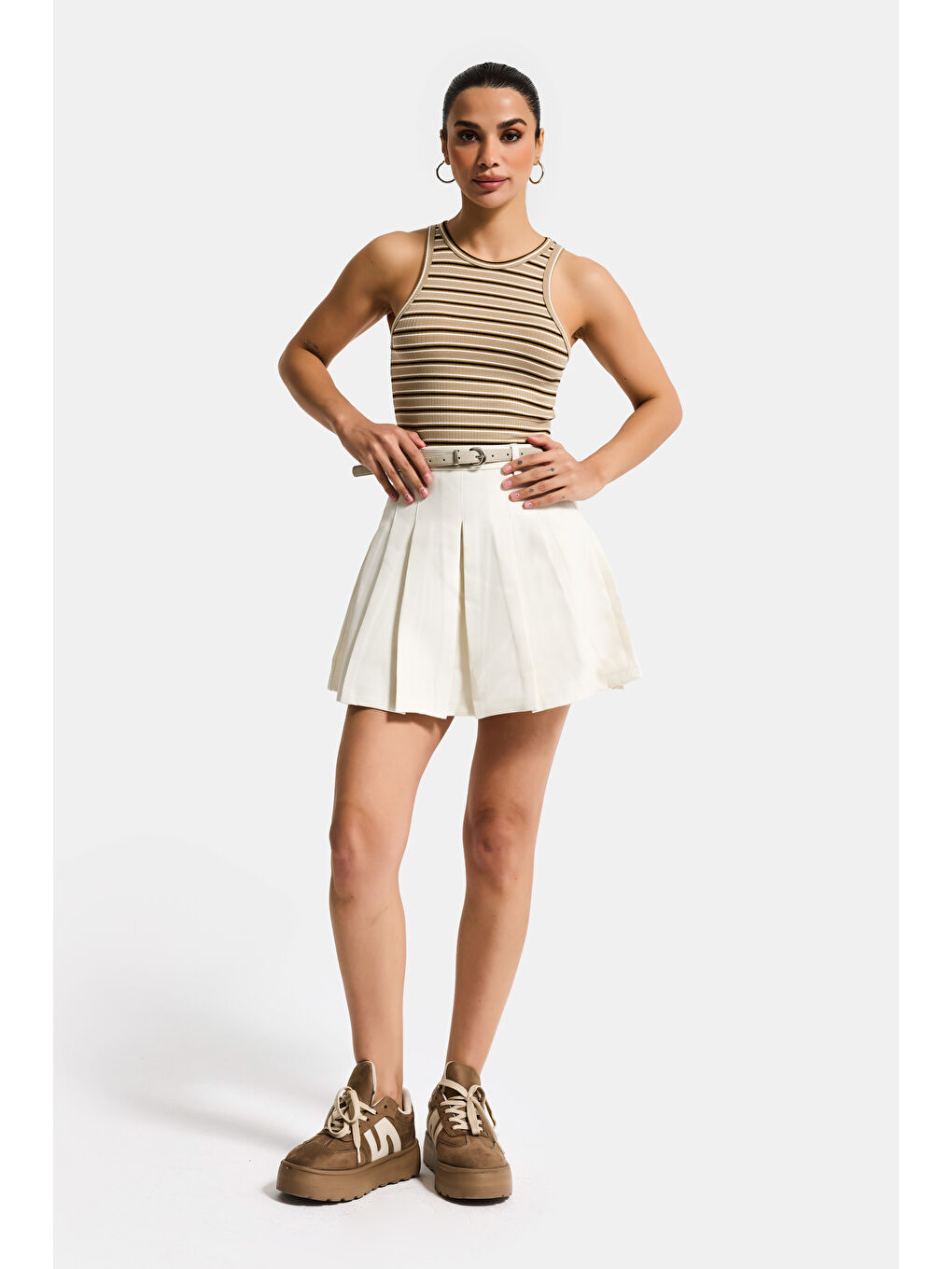 Ekru Kadın Kırık Beyaz w5 Kemerli Pileli Organik Pamuk Kumaş İçi Şortlu Mini Etek-5