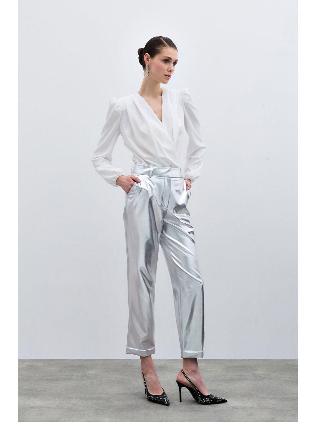 Gri Yüksek Bel Parlak Pantolon - Gümüş