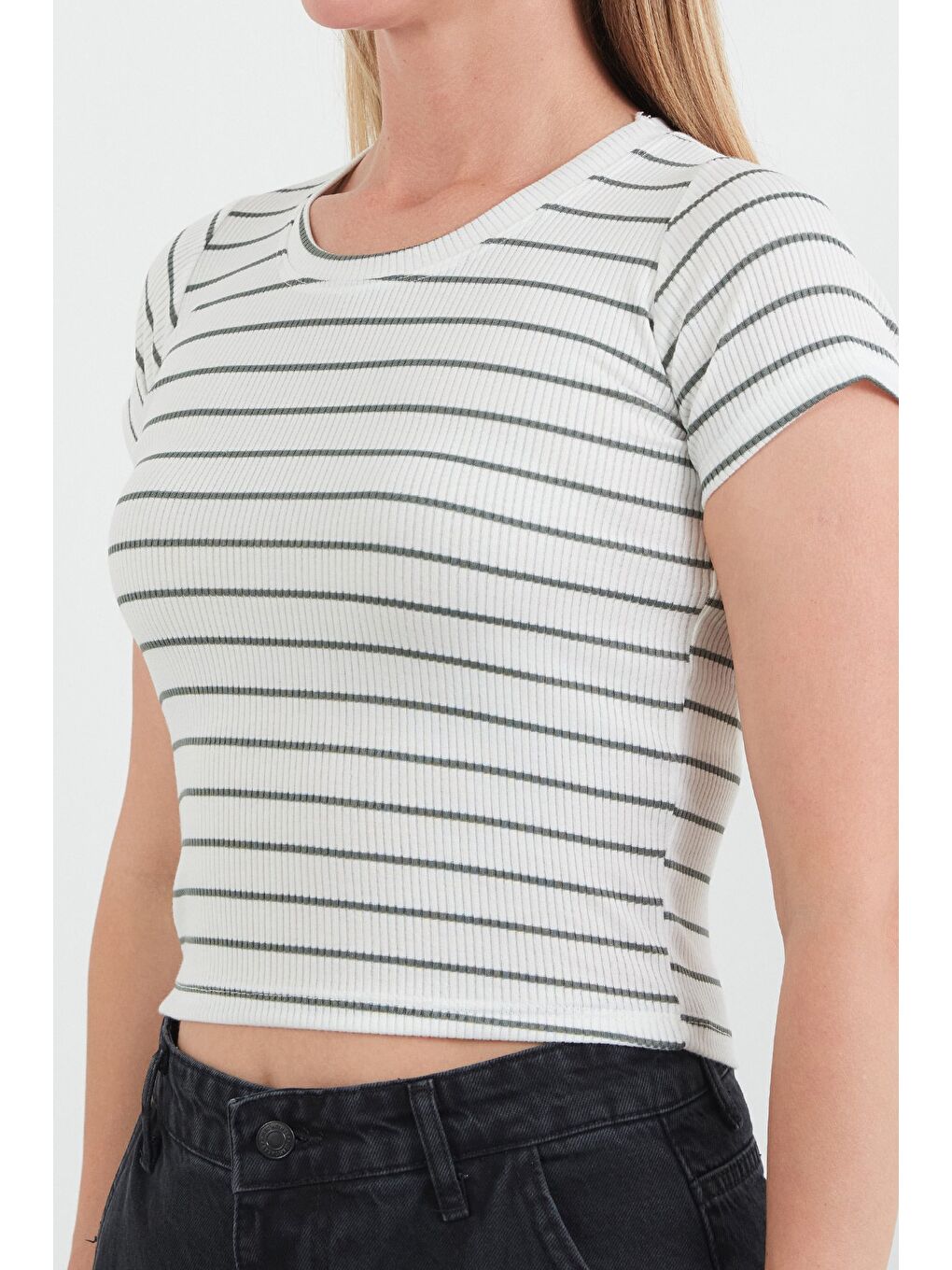 Haki Basic Çizgili Fitilli Tişört-4