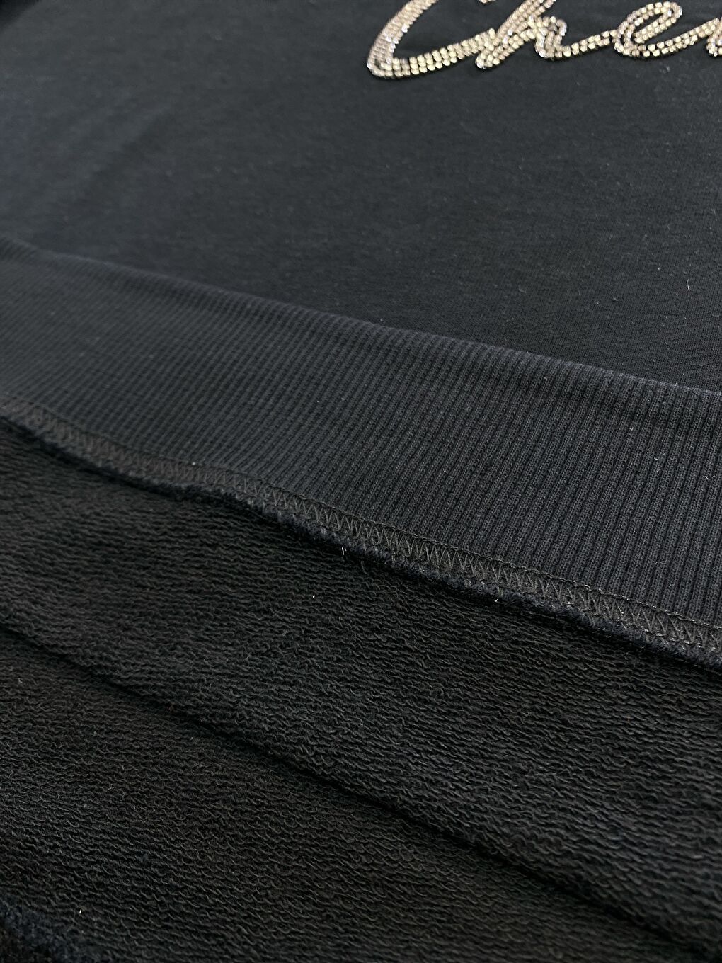 Siyah Kadın Pamuklu Kalın Kışlık Boncuk İşlemeli Yüksek Kalite Ribana Kol Sweatshirt-3