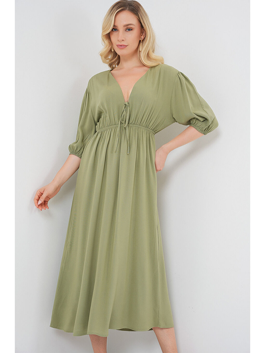 Yeşil 2570 Kadın Beli Büzgülü V Yaka Elbise - Çağla-2