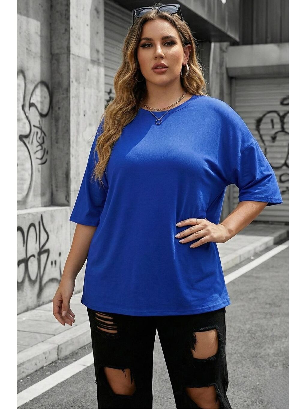 Mavi Mily Kadın Büyük Beden Battal Basic Bisiklet Yaka Pamuklu T-Shirt Rahat Kesim Unisex Sevgili Kombini-1