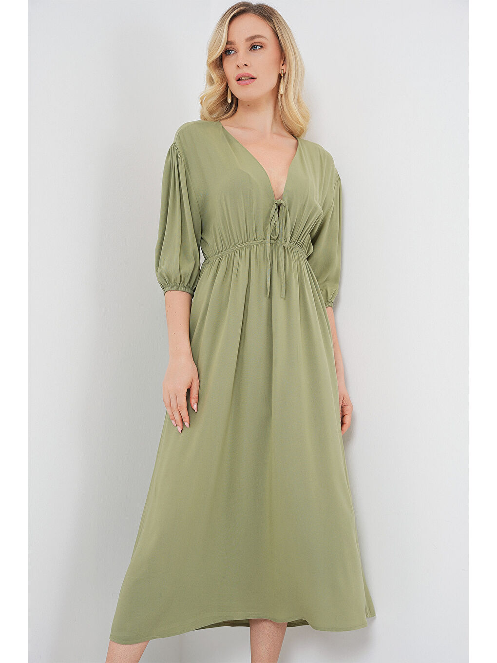 Yeşil 2570 Kadın Beli Büzgülü V Yaka Elbise - Çağla-3