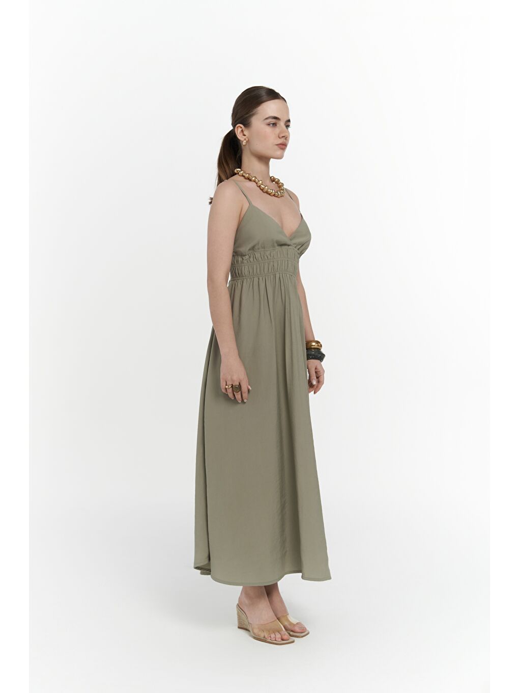 Alessia Büzgü Detay Askılı Uzun Soft Haki Elbise-6