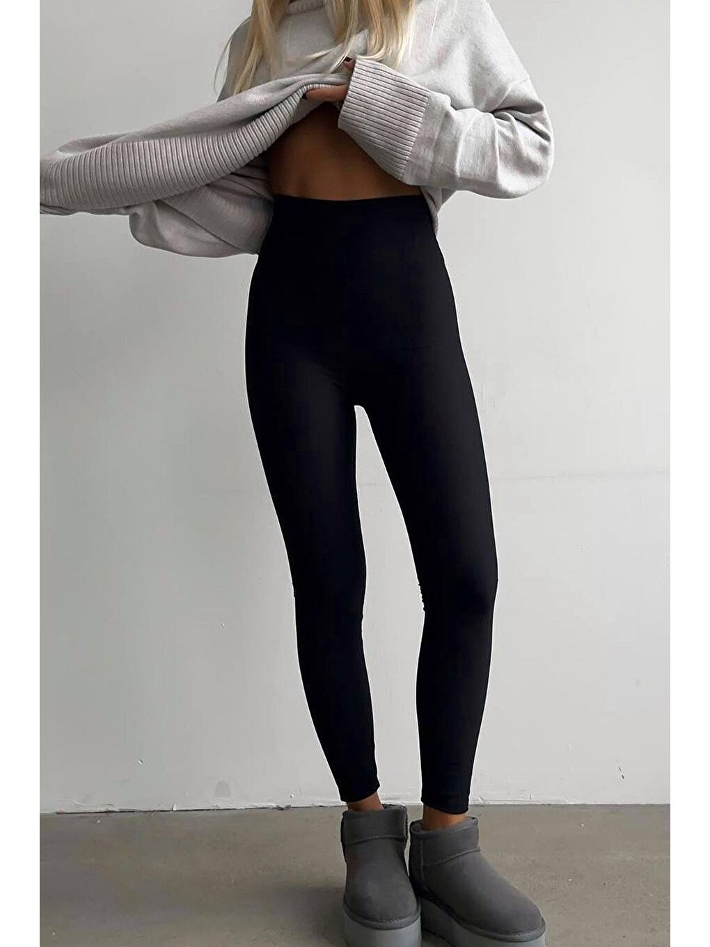 Siyah Yüksek Bel Kadın Fitilli Tayt Mg1625-1