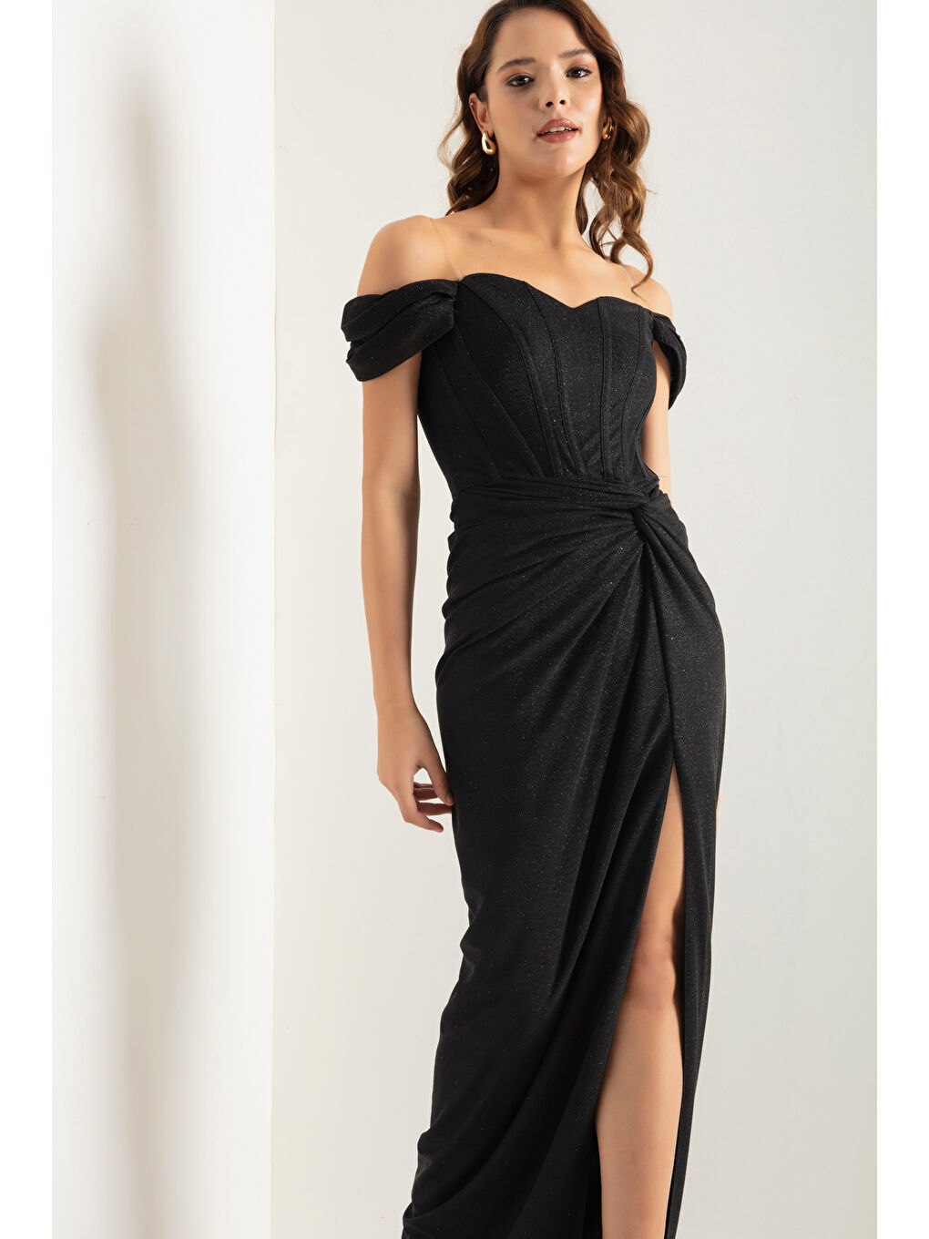 Kadın Siyah Kruvaze Astarlı Korse Detaylı Uzun Simli Abiye-1