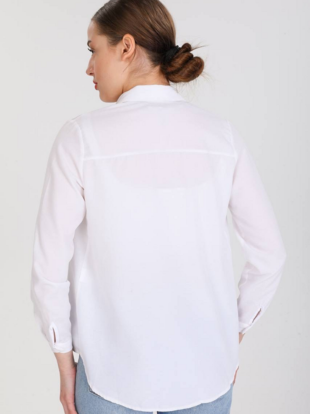 Beyaz Oversize Arkası Uzun Önü Kısa Poplin Gömlek-4