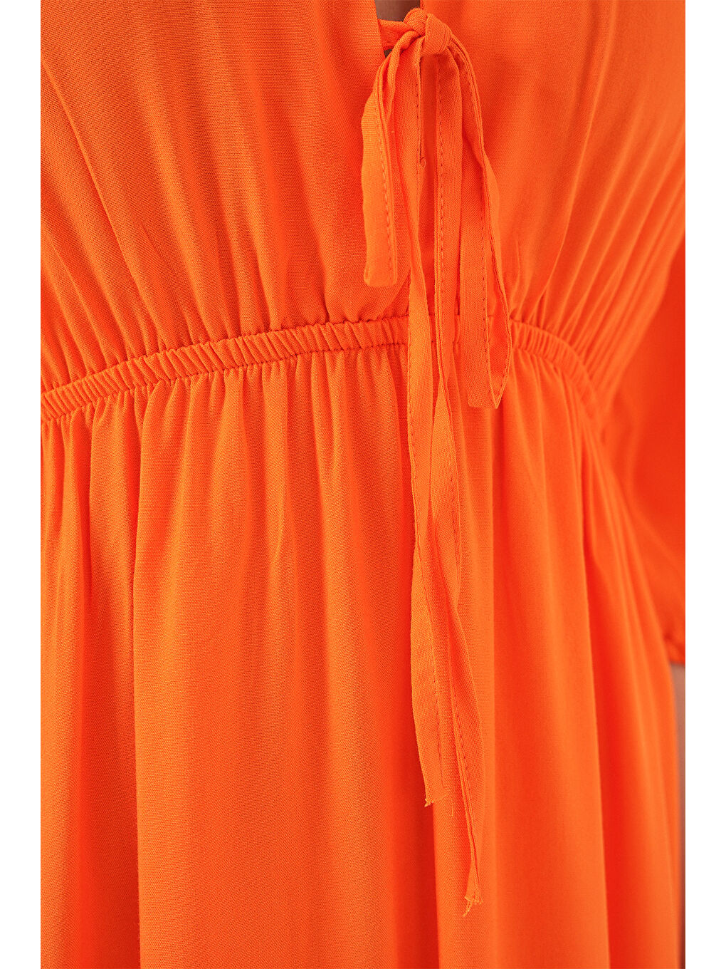 2570 Kadın Beli Büzgülü V Yaka Elbise - Turuncu-4
