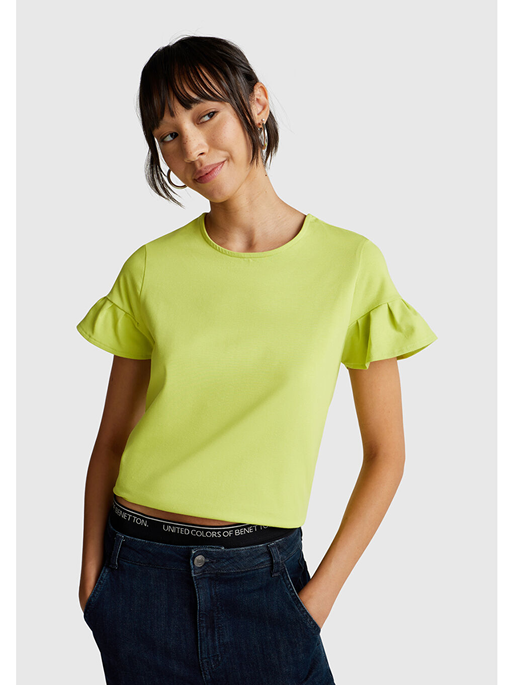 Kadın Açık Yeşil Pamuk Karışımlı Kolları Fırfır Detaylı T-Shirt