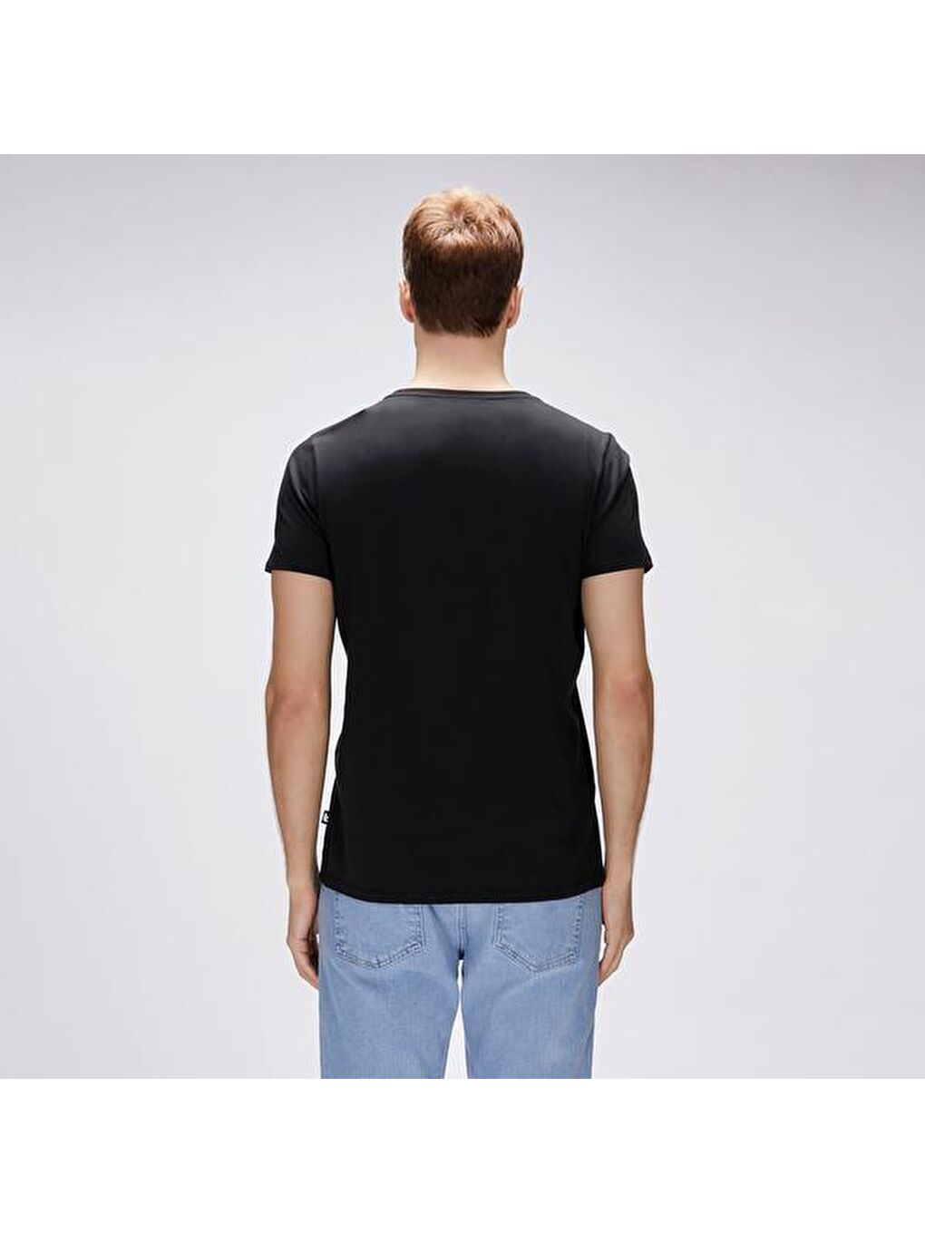 Duggie Erkek Siyah Yuvarlak Yaka Tişört-3