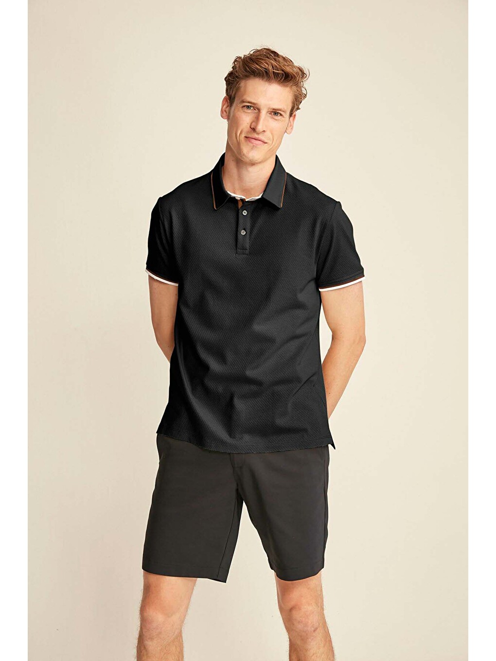 Erkek Slim Fit Siyah Polo Yaka Tişört-1