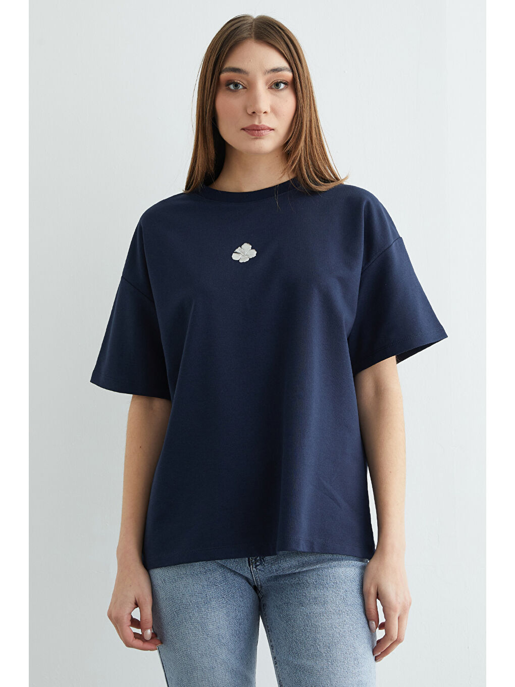 Lacivert Lotus Çiçeği Kabartmalı Oversize Tişört-2