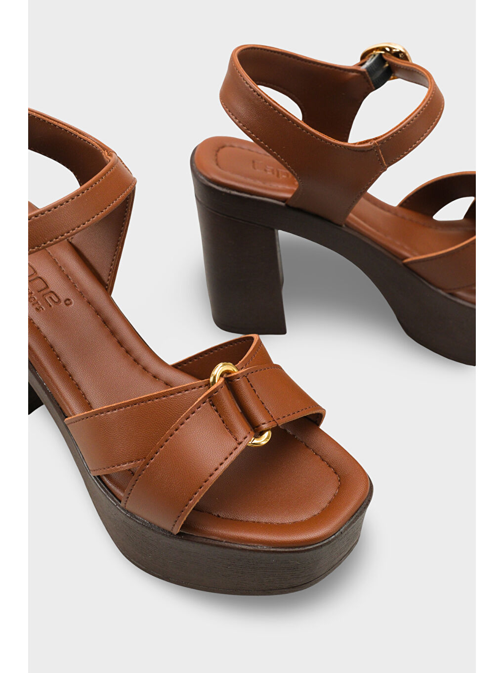 Kahverengi Sheilah Platform Çapraz Bantlı Bilekten Bantlı Kadın Topuklu Ayakkabı-3