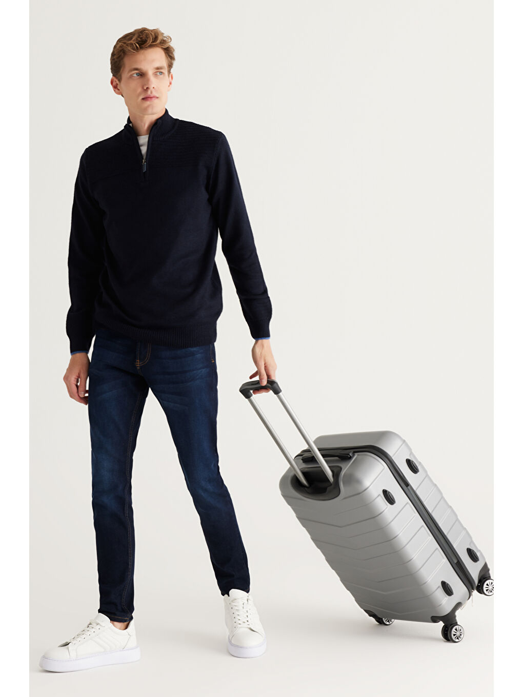 Gri Erkek Gümüş Orta Boy Valiz-4