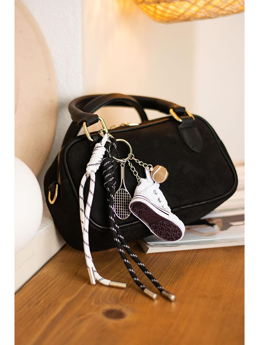 Beyaz Çanta Trend Charm Aksesuarları BP-CHARM (Çanta Dahil Değildir)