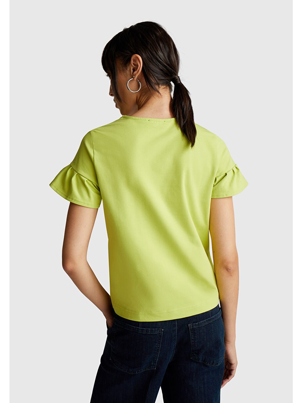 Kadın Açık Yeşil Pamuk Karışımlı Kolları Fırfır Detaylı T-Shirt-2