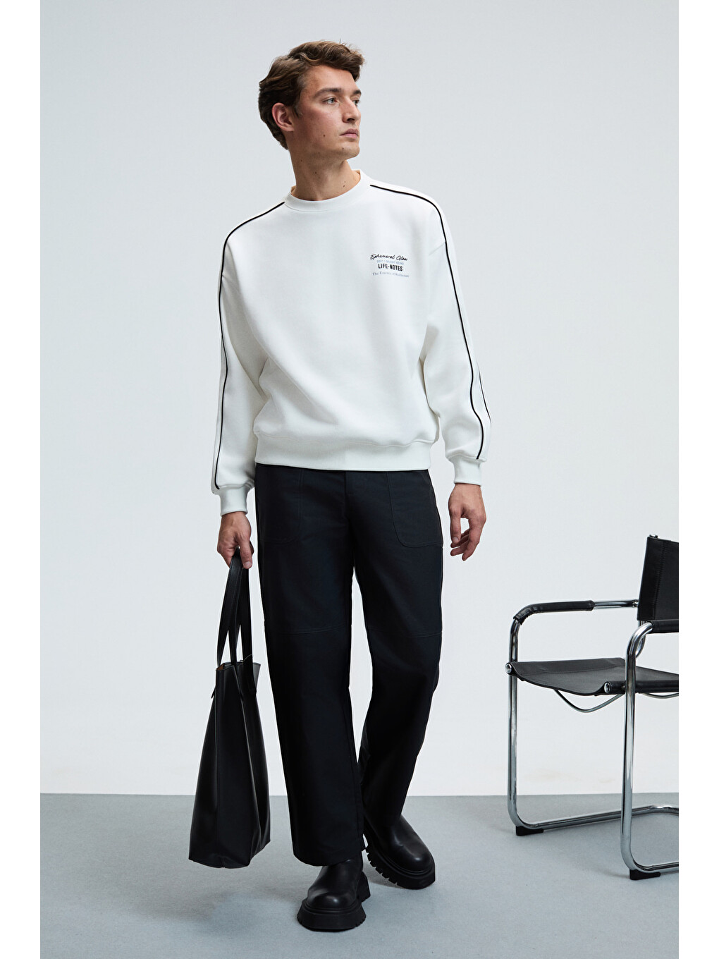Leıf Erkek Kolları Biyeli Önü Baskılı Yuvarlak Yaka Oversize Ekru Sweatshirt-1