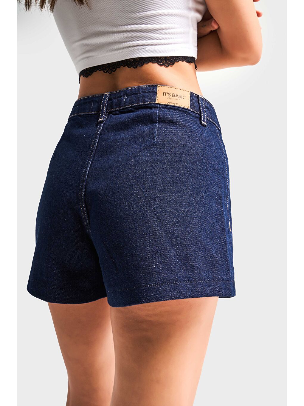 Kadın İndigo Renk 7s5-50 Midi Boy Önden Cepli Rahat Kesim %100 Pamuk Denim Şort-3